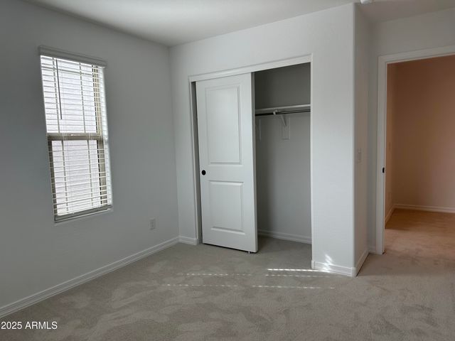 1223 W SPARROW Drive, San Tan Valley, AZ 85140