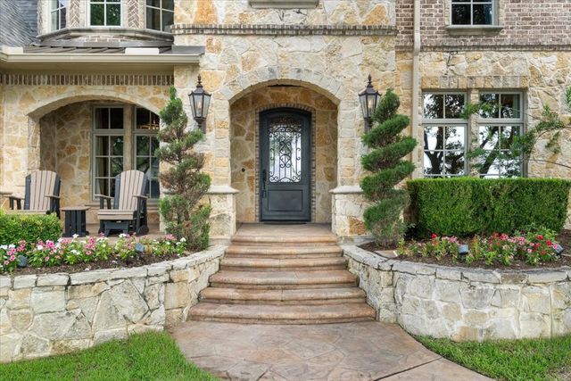 1029 Long Isles Lane, Lewisville, TX 75056