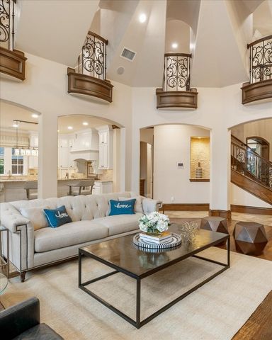 1029 Long Isles Lane, Lewisville, TX 75056