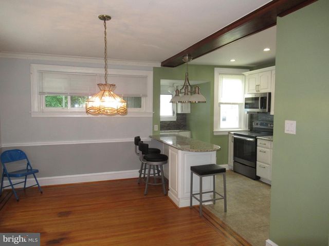 3832 CREST RD, Drexel Hill, PA 19026