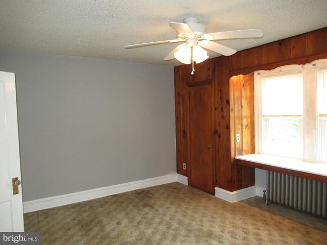 3832 CREST RD, Drexel Hill, PA 19026
