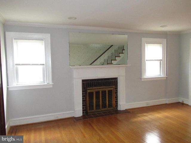 3832 CREST RD, Drexel Hill, PA 19026