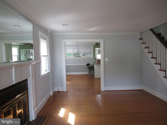 3832 CREST RD, Drexel Hill, PA 19026