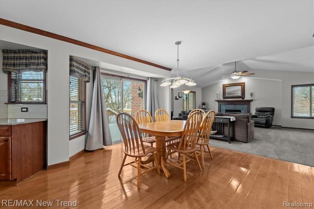 10288 Brunswick Drive, South Lyon, MI 48178