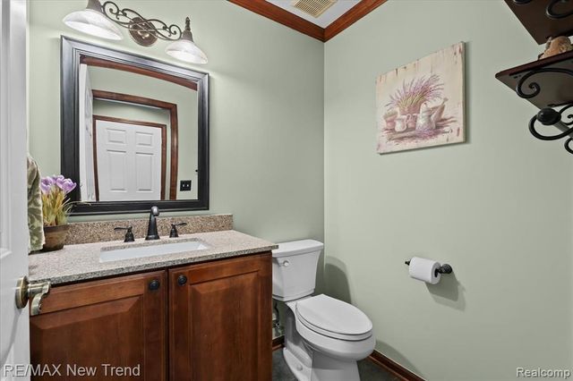 10288 Brunswick Drive, South Lyon, MI 48178