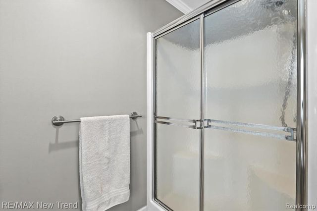 10288 Brunswick Drive, South Lyon, MI 48178