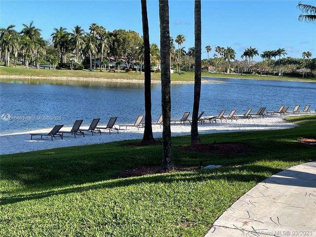 10933 NW 73 TE, Doral, FL 33178