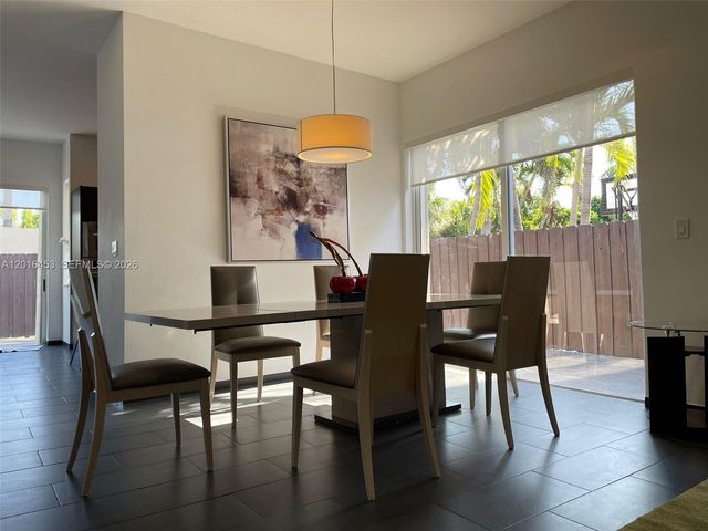 10933 NW 73 TE, Doral, FL 33178
