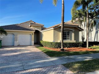 10933 NW 73 TE, Doral, FL 33178