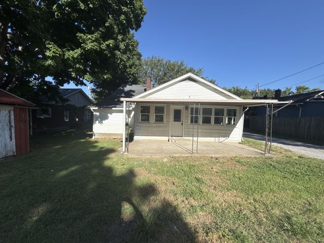 114 N Hatton Ave, Lebanon, TN 37087