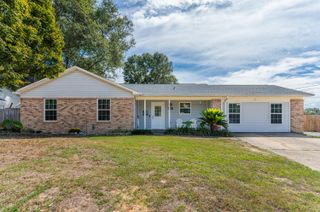 3010 Windsor Circle, Crestview, FL 32539