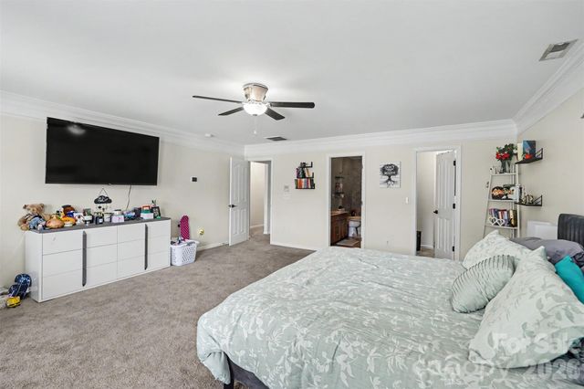 6908 Centerline Drive, Charlotte, NC 28278