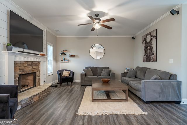 81 Roundtree Court, Dallas, GA 30132