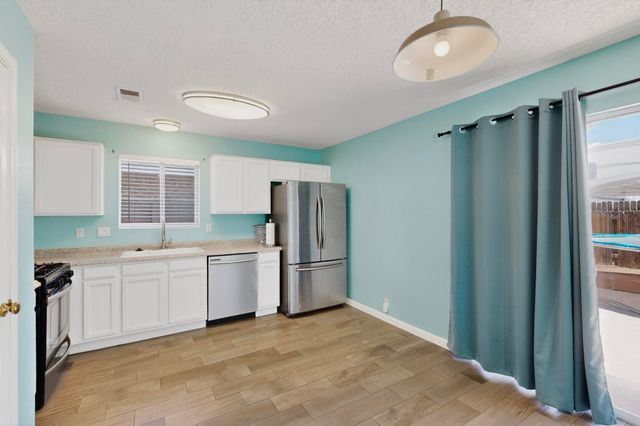 1328 Blossom Wood Place NW, Albuquerque, NM 87120