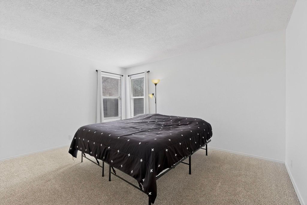 Image 15 of property listing at 1328 Blossom Wood Place NW, Albuquerque, NM 87120