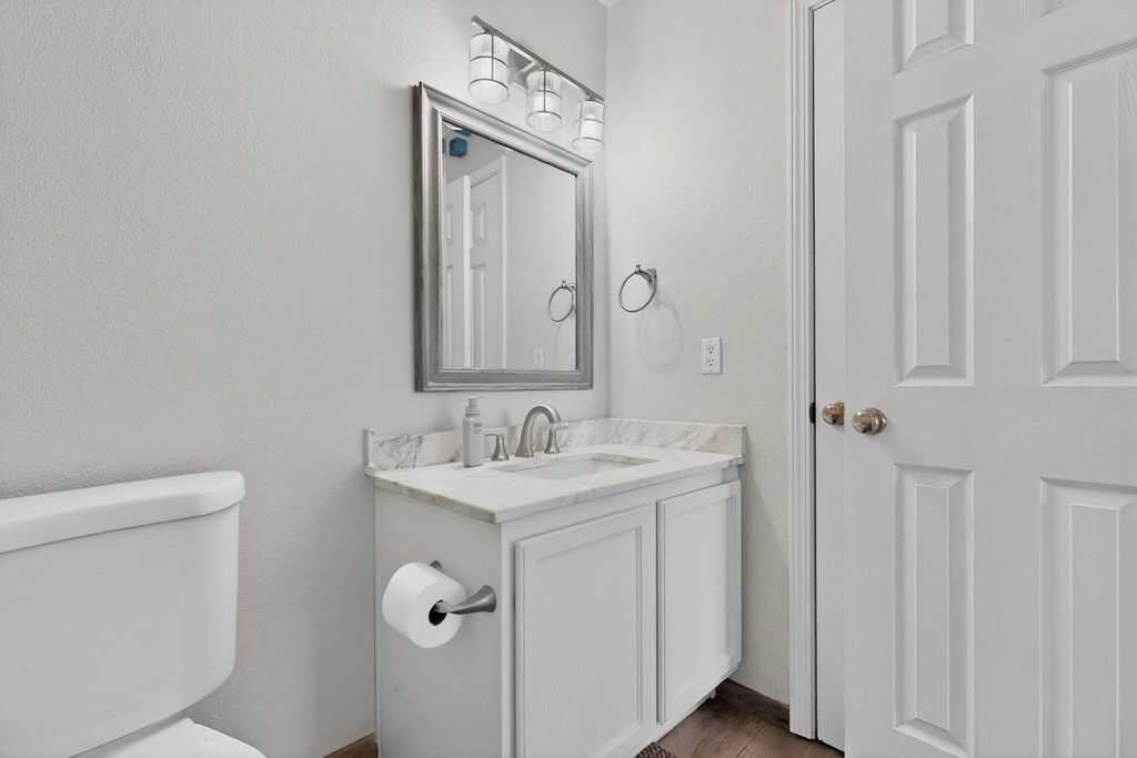 Image 18 of property listing at 1328 Blossom Wood Place NW, Albuquerque, NM 87120