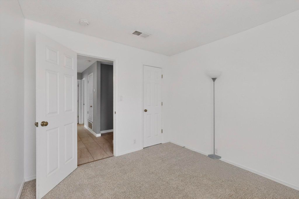 Image 24 of property listing at 1328 Blossom Wood Place NW, Albuquerque, NM 87120