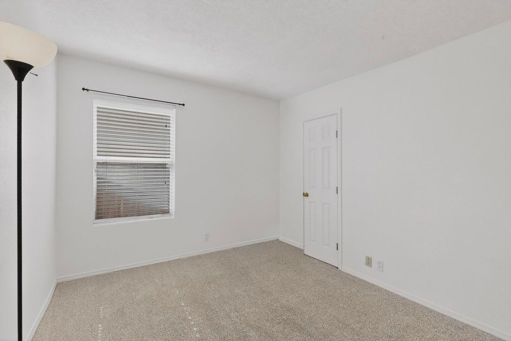 Image 25 of property listing at 1328 Blossom Wood Place NW, Albuquerque, NM 87120