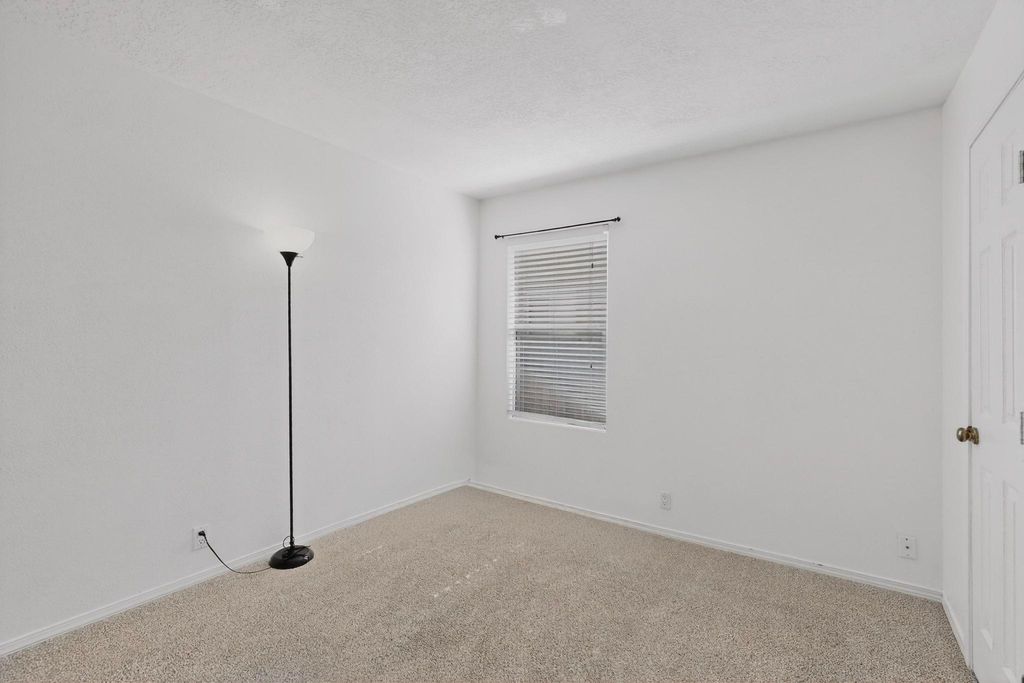 Image 26 of property listing at 1328 Blossom Wood Place NW, Albuquerque, NM 87120