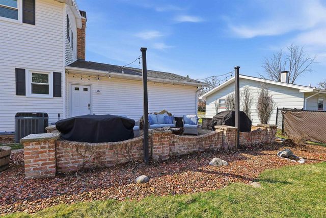 1035 MEADOW LANE, Fond Du Lac, WI 54935