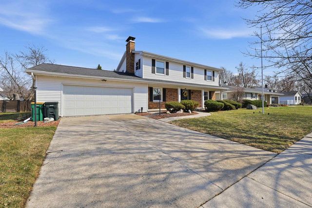 1035 MEADOW LANE, Fond Du Lac, WI 54935