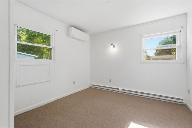 28 Westwood Terrace, Northampton, MA 01062