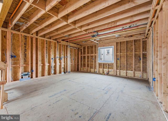 302 WINTON ST, Philadelphia, PA 19148