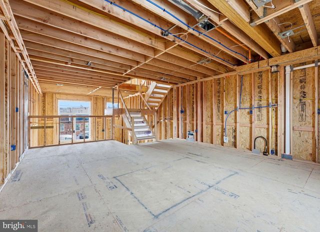 302 WINTON ST, Philadelphia, PA 19148
