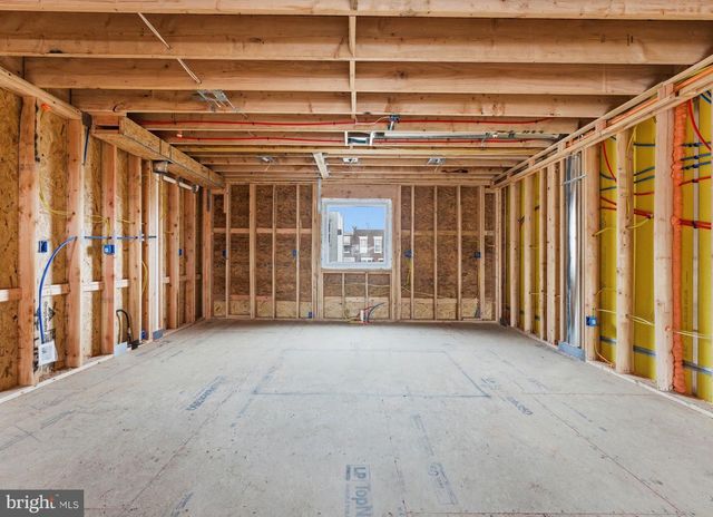 302 WINTON ST, Philadelphia, PA 19148