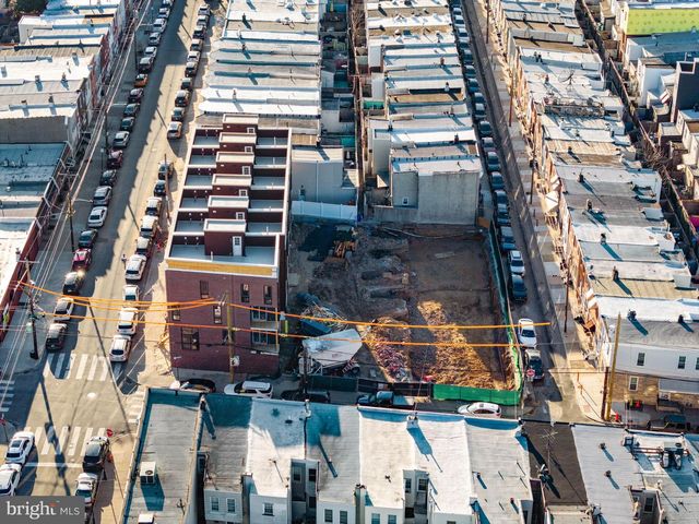 302 WINTON ST, Philadelphia, PA 19148