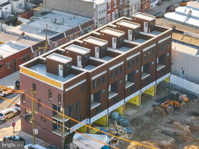302 WINTON ST, Philadelphia, PA 19148