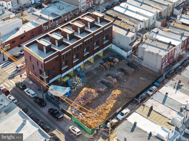 302 WINTON ST, Philadelphia, PA 19148