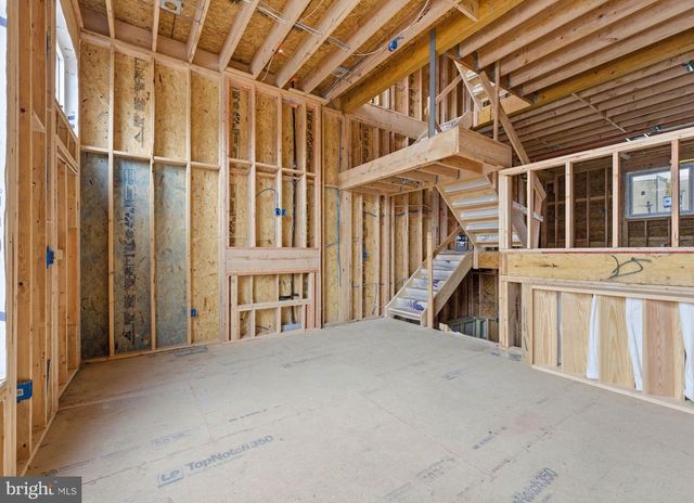 302 WINTON ST, Philadelphia, PA 19148