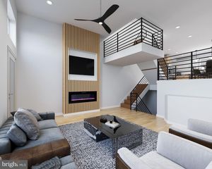 302 WINTON ST, Philadelphia, PA 19148