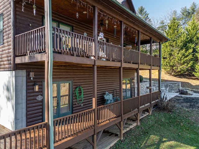 126 River Top View, Murphy, NC 28906