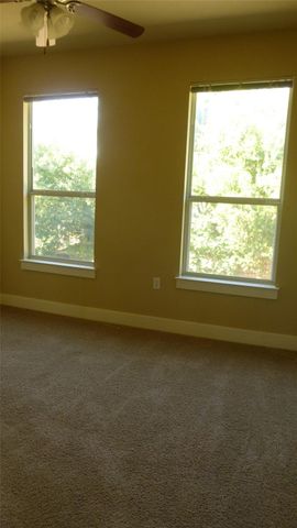 1601 Miriam Ave 313, Austin, TX 78702