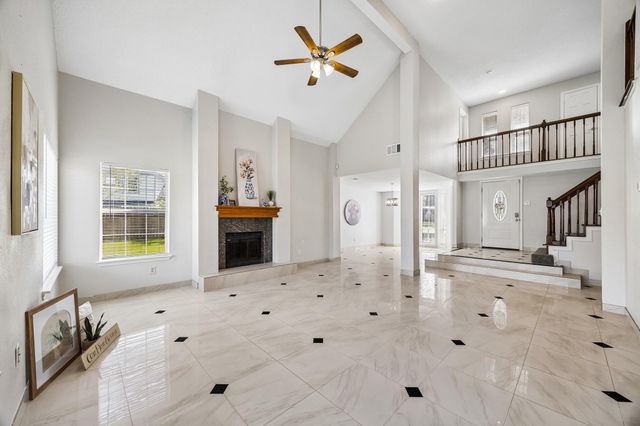 6415 Via Espana Drive, Houston, TX 77083