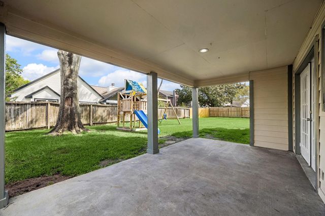 6415 Via Espana Drive, Houston, TX 77083