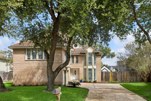 6415 Via Espana Drive, Houston, TX 77083