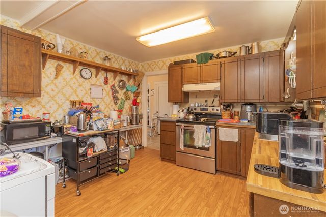 303 3rd Street NE, Yelm, WA 98597