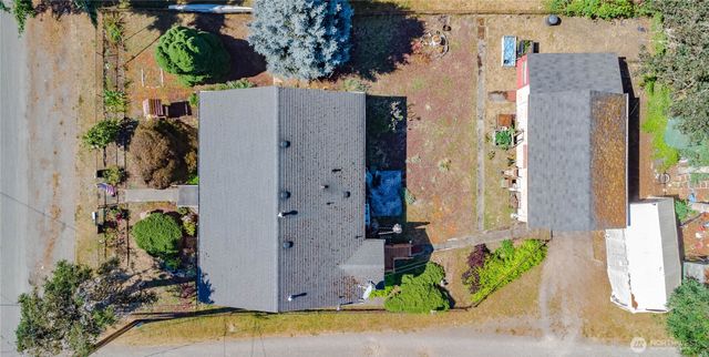 303 3rd Street NE, Yelm, WA 98597