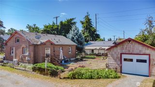 303 3rd Street NE, Yelm, WA 98597