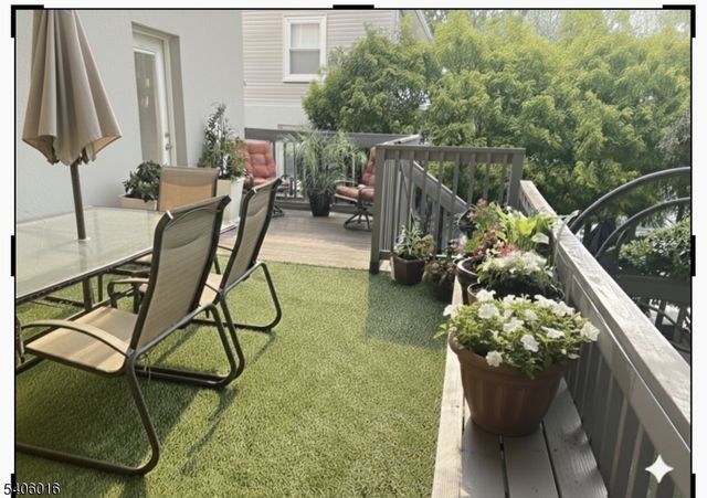 12 Winding Way, West Orange Twp., NJ 07052