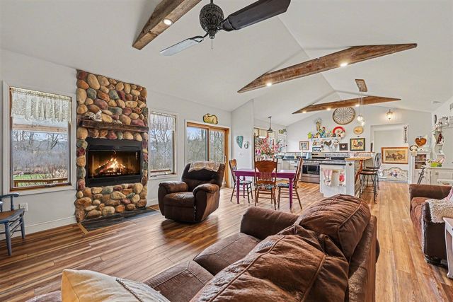 219 S Portage Road, Jackson, MI 49201