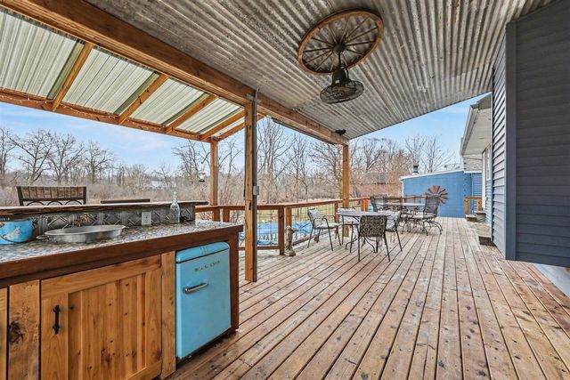 219 S Portage Road, Jackson, MI 49201