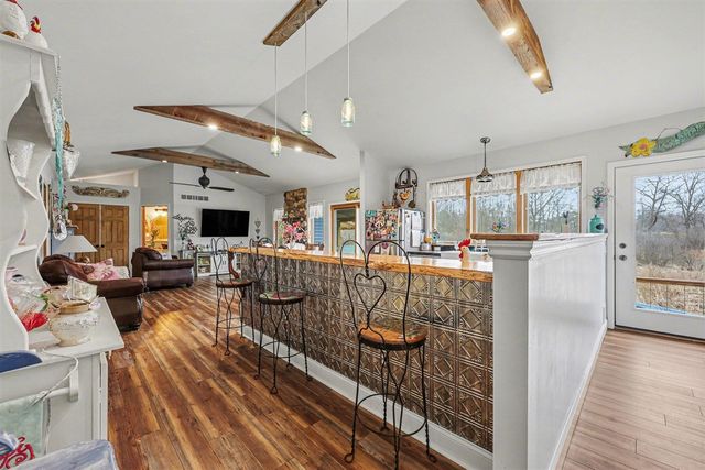 219 S Portage Road, Jackson, MI 49201