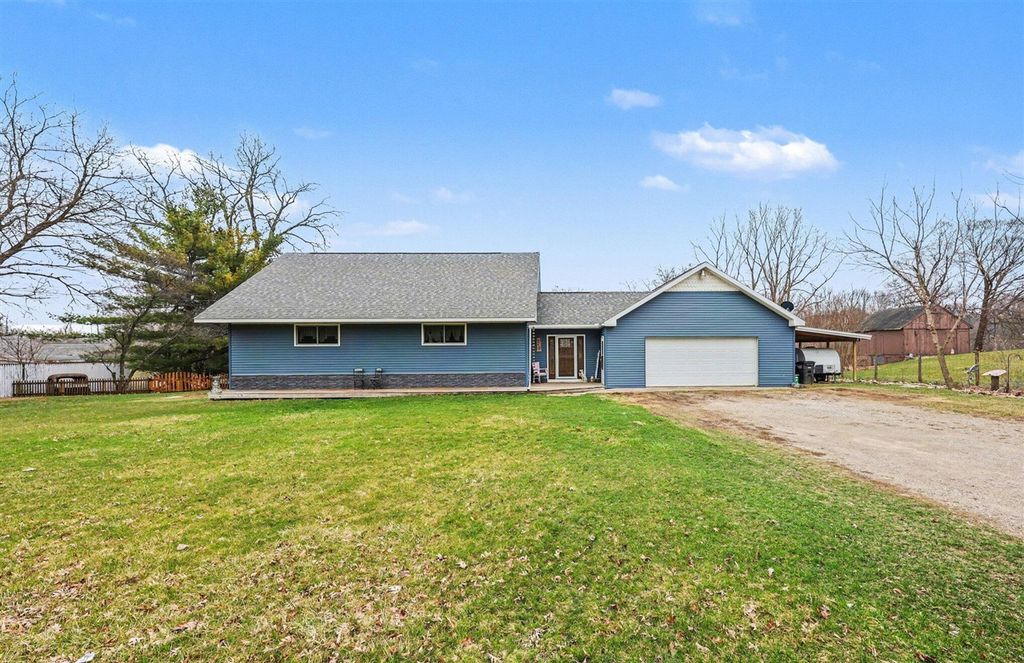 219 S Portage Road, Jackson, MI 49201