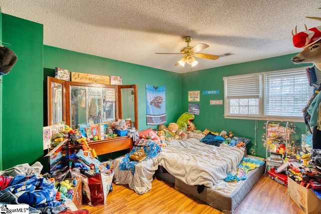 135 Garrett Road, Cowpens, SC 29330