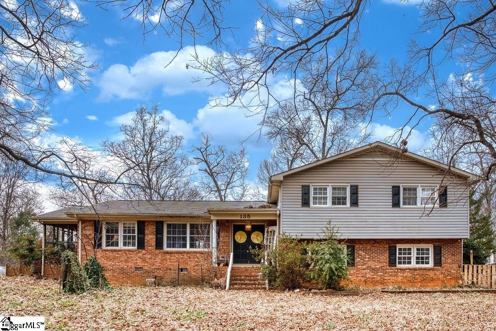 135 Garrett Road, Cowpens, SC 29330