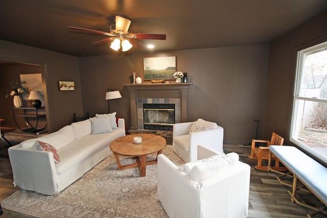 3906 N Rushwood Ct, Wichita, KS 67226